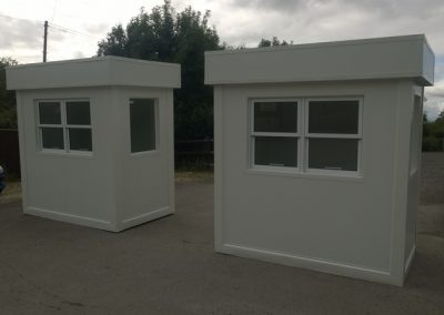 Perfect Kiosks- Security Kiosk / Security Hut, Gatehouse, Ticket Kiosk / Programme Kiosks, Portable Booths 240cm x 140cm (8ft x 5ft)