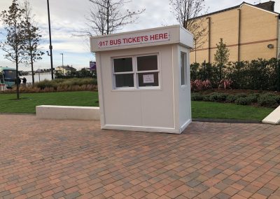 Perfect Kiosks- Security Kiosk / Security Hut, Gatehouse, Ticket Kiosk / Programme Kiosks, Portable Booths 240cm x 140cm (8ft x 5ft)