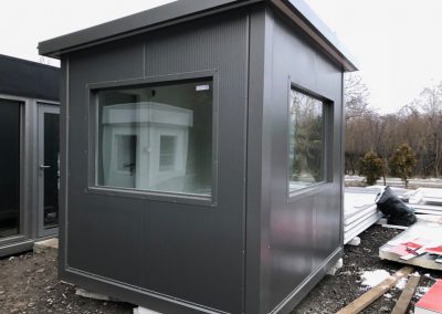 Perfect Kiosks- Security Kiosk / Security Hut, Gatehouse, Ticket Kiosk / Programme Kiosks, Portable Booths 240cm x 220cm (8ft x 7ft3in)