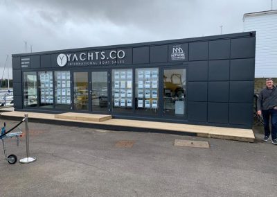 Perfect Kiosks - Portable Office, Temporary Modular Building, Portable Cabin 12m x 4m (40ft x 13ft)