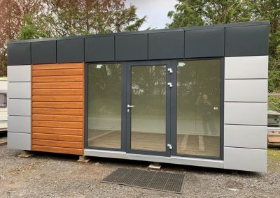 Perfect Kiosks- Portable Office, Temporary Modular Building, Portable Cabin 6m x 3m (20ft x 10ft)