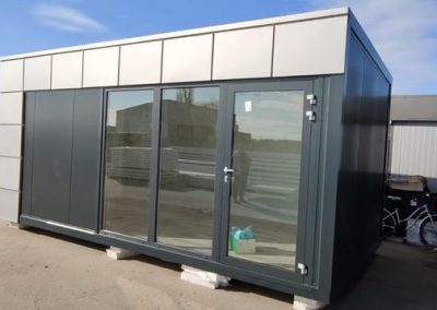 Perfect Kiosks- Portable Office, Temporary Modular Building, Portable Cabin 6m x 3m (20ft x 10ft)