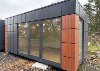 Portable Office 600cm x 300cm (10ft x20ft) – Model 3 – Steel frame 100x100x3 mm; Galvanized steel; Roof, walls and floor insulated with 100mm Styrofoam; Aluminum double glazed: door, Aluminum opening window and 2 pcs Aluminum fix windows; electrical installation, wall mounted electric heater